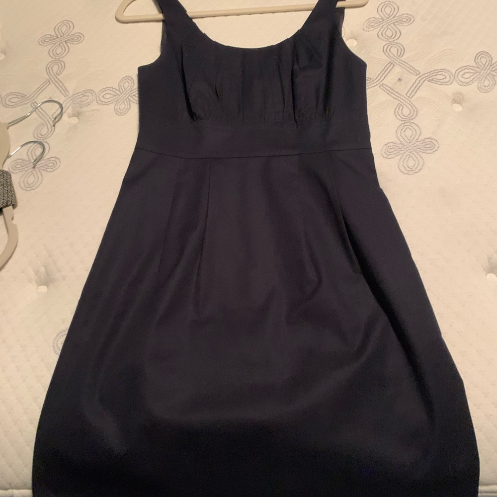 EUC jcrew navy suiting dress size 2